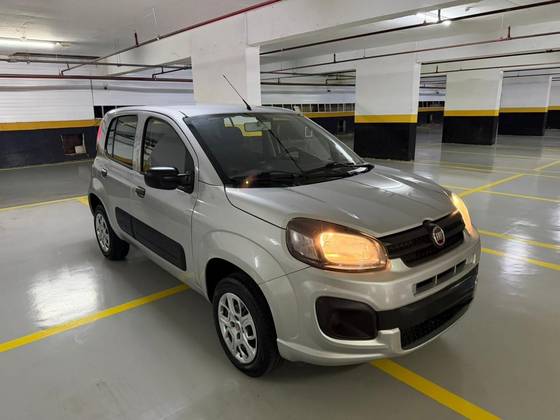 FIAT UNO 1.0 FIRE FLEX ATTRACTIVE MANUAL FIAT UNO 1.0 FIRE FLEX ATTRACTIVE MANUAL